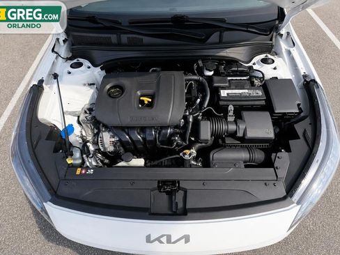 Used 2023 Kia Forte LX FWD image 17