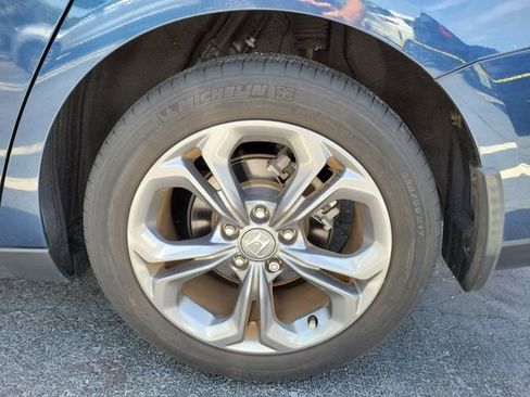 Used 2024 Honda Accord EX image 6