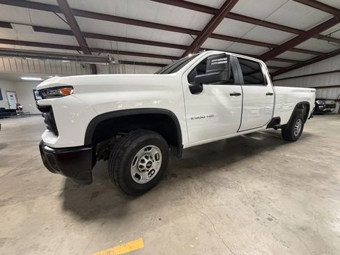 Used 2025 Chevrolet Silverado 2500 W/T w/ WT Convenience Package image 4