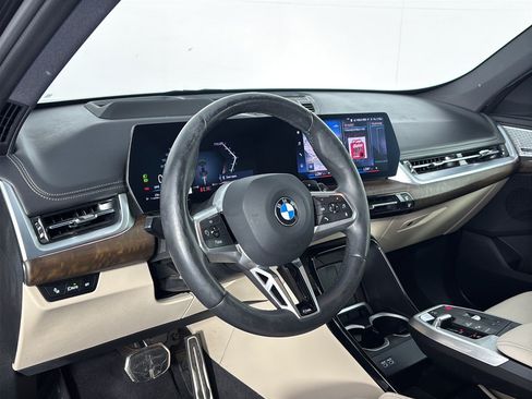 Certified 2023 BMW X1 xDrive28i w/ Premium Package AWD/4WD image 4