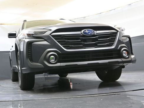 Certified 2025 Subaru Outback Premium w/ Popular Package #1A image 41