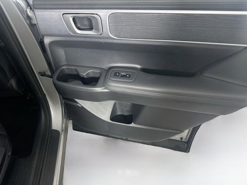 Used 2025 Hyundai Santa Fe Limited image 30