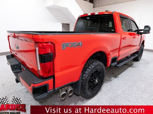 Used 2024 Ford F250 Lariat w/ Black Appearance Package image 5