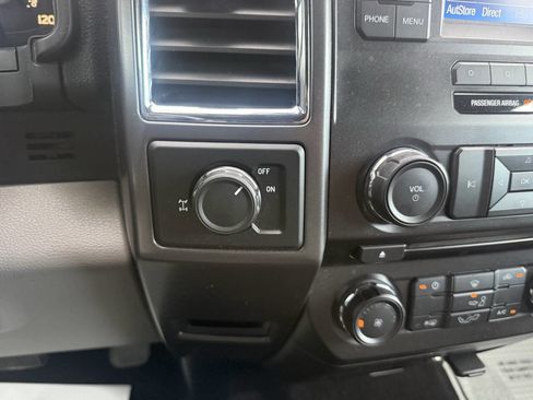 Used 2016 Ford F150 XLT w/ Equipment Group 301A Mid RWD image 28