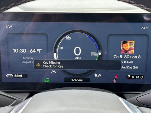 Certified 2024 Honda Prologue Touring image 23
