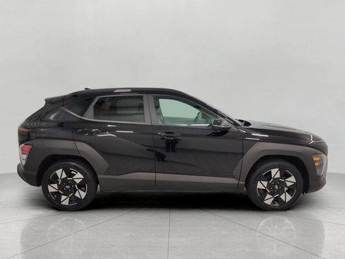 Used 2025 Hyundai Kona SEL FWD image 11