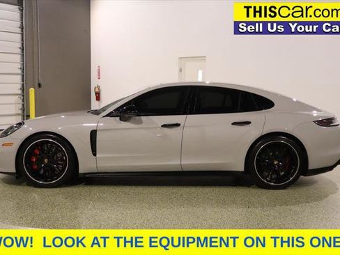 Used 2022 Porsche Panamera GTS AWD/4WD image 4