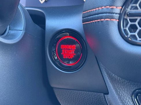 New 2026 Honda HR-V Sport image 17