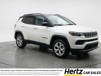 Used 2025 Jeep Compass Latitude