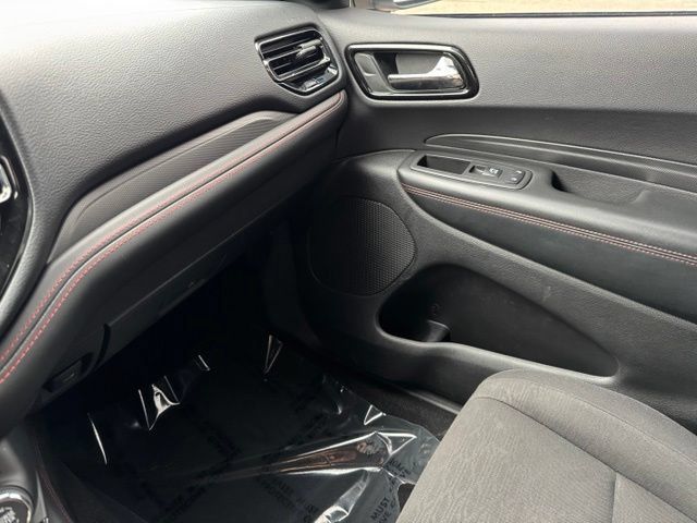 Used 2023 Dodge Durango GT w/ Blacktop Package AWD/4WD image 26