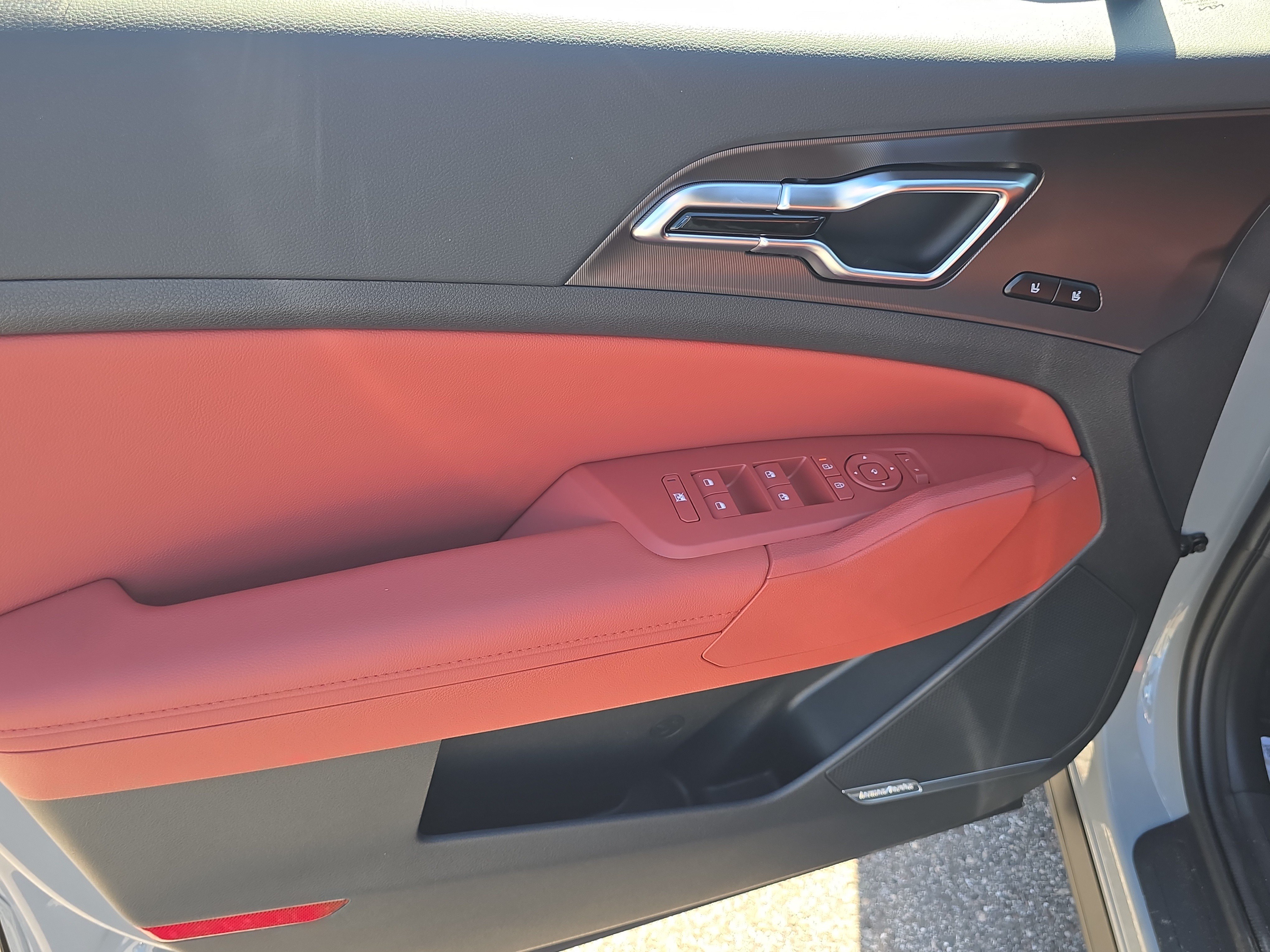 New 2027 Kia Sportage SX FWD image 18