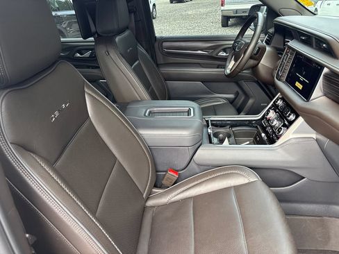 Used 2024 GMC Yukon XL Denali w/ Max Trailering Package RWD image 12