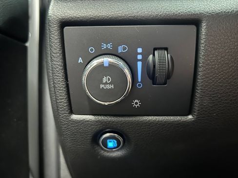 Used 2020 Jeep Grand Cherokee Limited AWD/4WD image 7