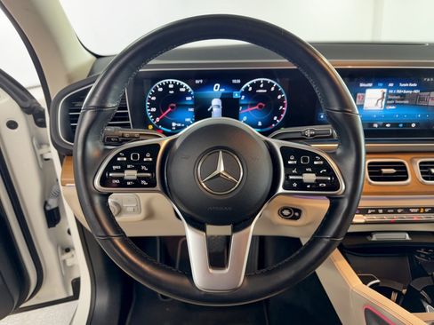 Used 2022 Mercedes-Benz GLE 350 4MATIC image 10