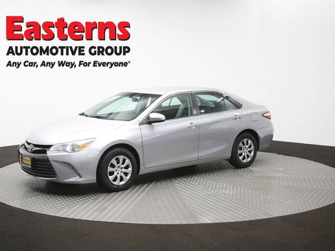 Used 2015 Toyota Camry LE FWD image 55
