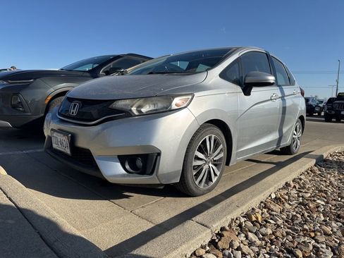 Used 2016 Honda Fit EX image 2
