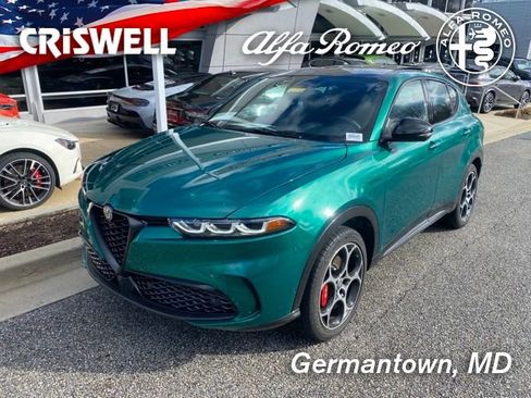 New 2024 Alfa Romeo Tonale Veloce image 2