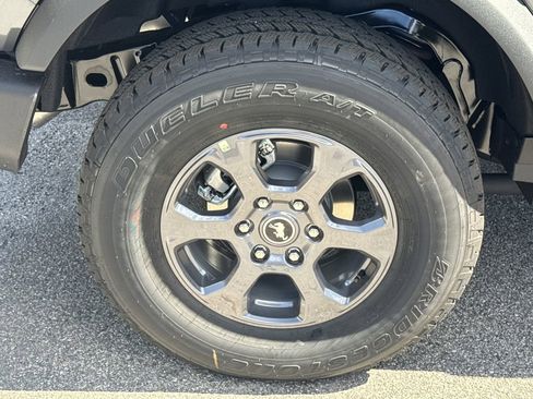 New 2025 Ford Bronco Big Bend image 17