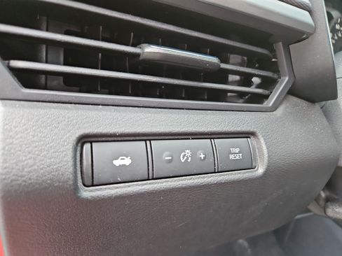 Used 2024 Nissan Altima 2.5 SR FWD image 22