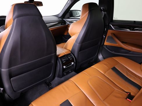Used 2019 BMW M5 w/ Executive Package image 51