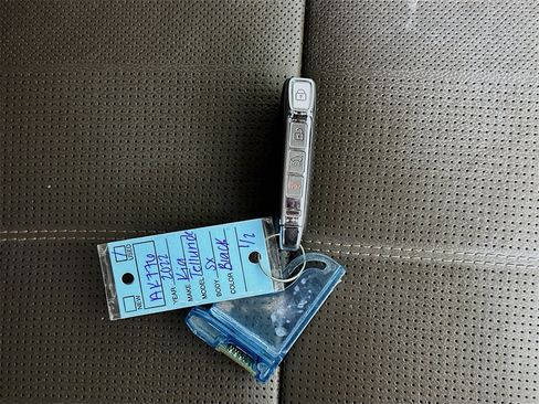 Used 2022 Kia Telluride SX w/ Nightfall Edition Package image 38