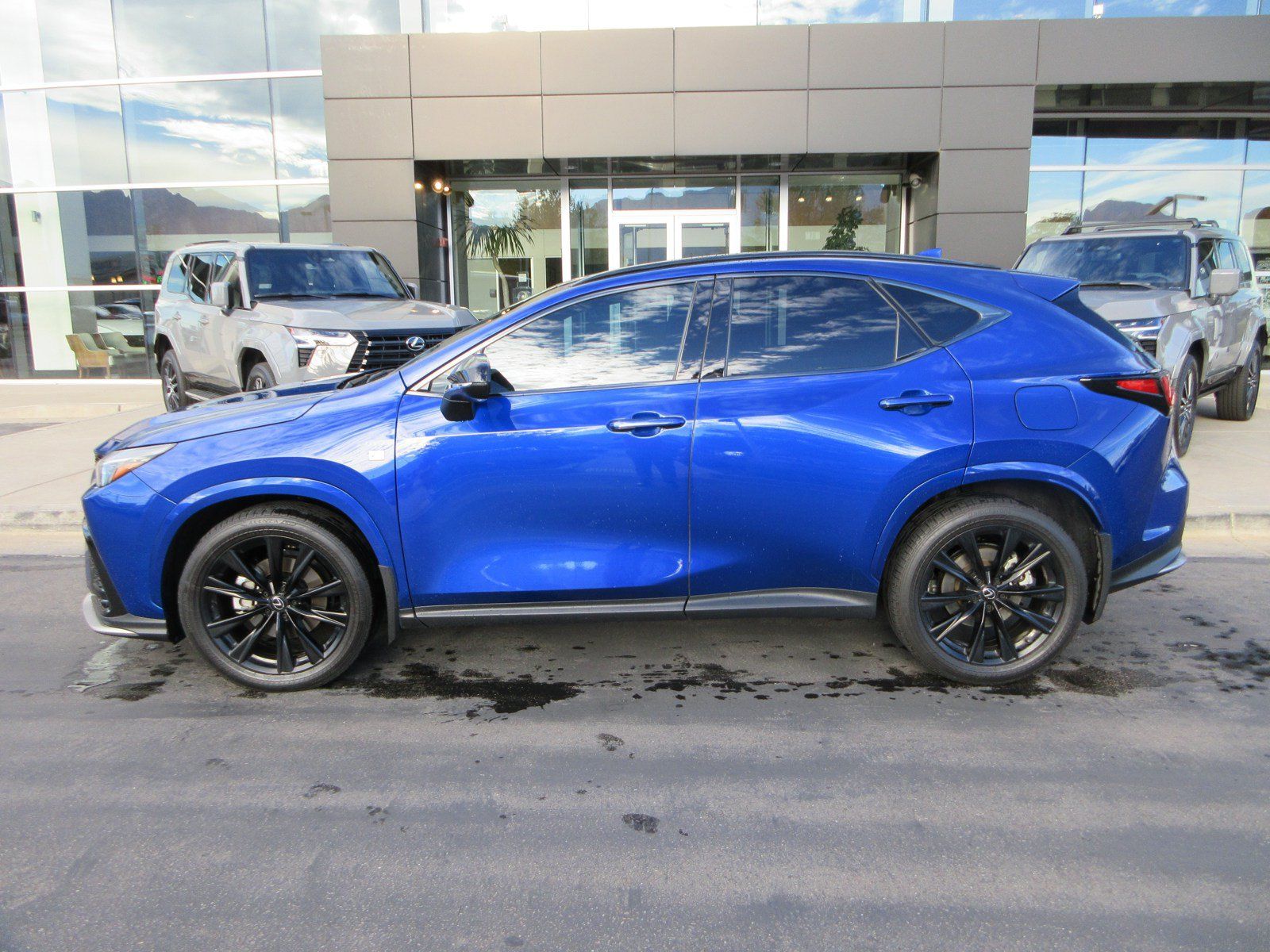 Used 2024 Lexus NX 350 F Sport AWD/4WD image 4