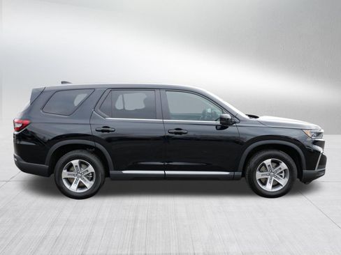 Certified 2025 Honda Pilot EX-L image 8