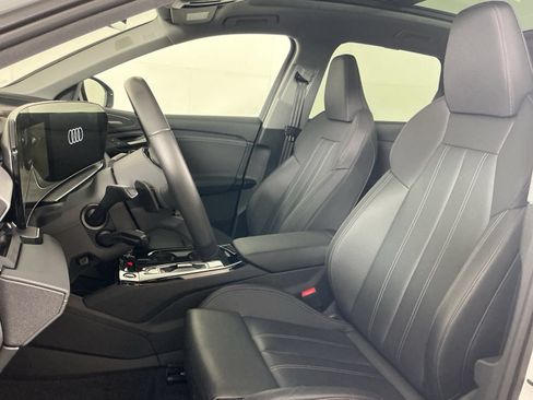 Used 2025 Audi Q6 e-tron Premium Plus w/ Premium Plus AWD/4WD image 12