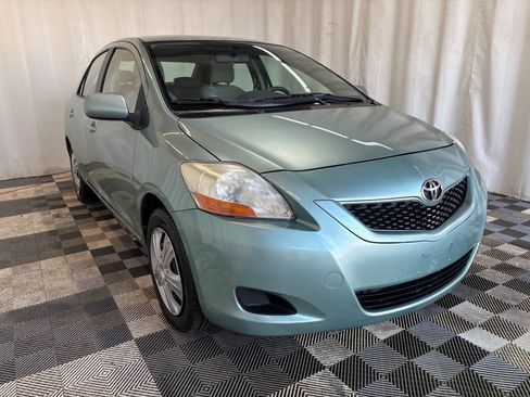 Used 2009 Toyota Yaris Sedan image 3