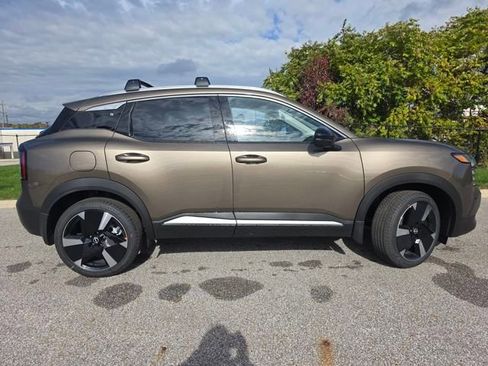 New 2026 Nissan Kicks SR w/ Cold Weather Package image 19