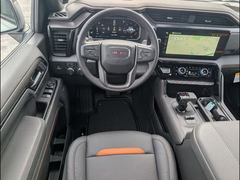 New 2026 GMC Sierra 1500 AT4 w/ AT4 Premium Package AWD/4WD image 10