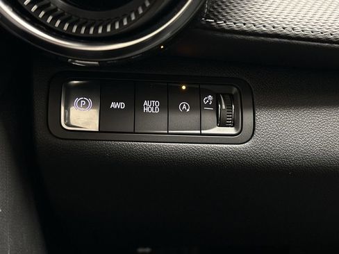 New 2026 Chevrolet Equinox LT w/ Convenience Package II AWD/4WD image 55
