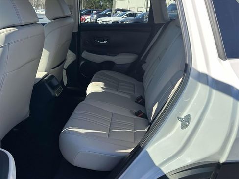 Certified 2024 Honda HR-V EX-L image 9
