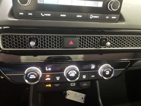 Certified 2023 Honda Civic Sport image 18