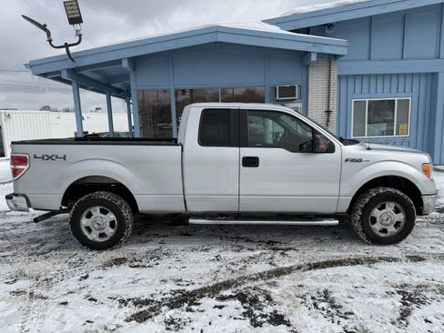 Used 2014 Ford F150 XLT w/ Equipment Group 301A Mid image 6