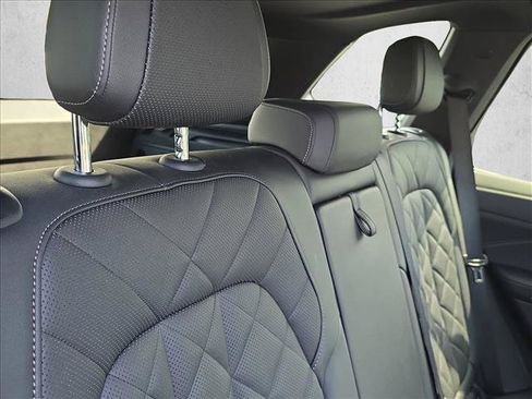 Used 2024 BMW X5 sDrive40i w/ Premium Package RWD image 22