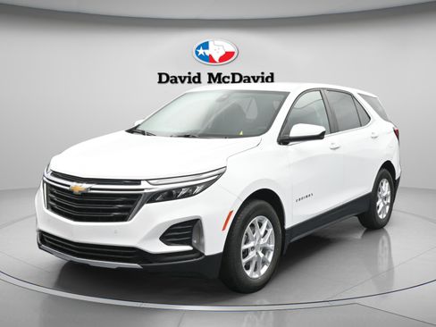 Used 2024 Chevrolet Equinox LT w/ LPO, Floor Liner Package FWD image 4