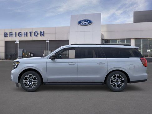 New 2025 Ford Expedition Max Active image 3