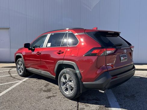 New 2025 Toyota RAV4 XLE image 3