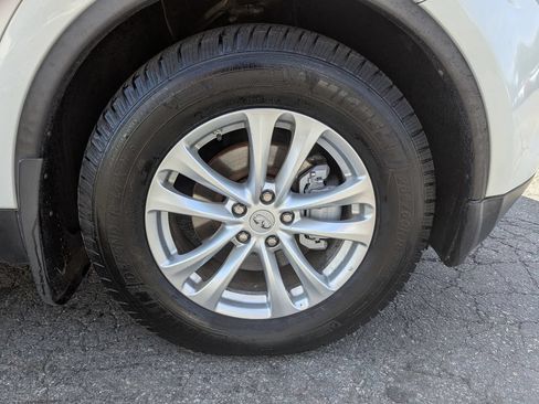 Used 2010 INFINITI FX35 AWD w/ Navigation Pkg image 49