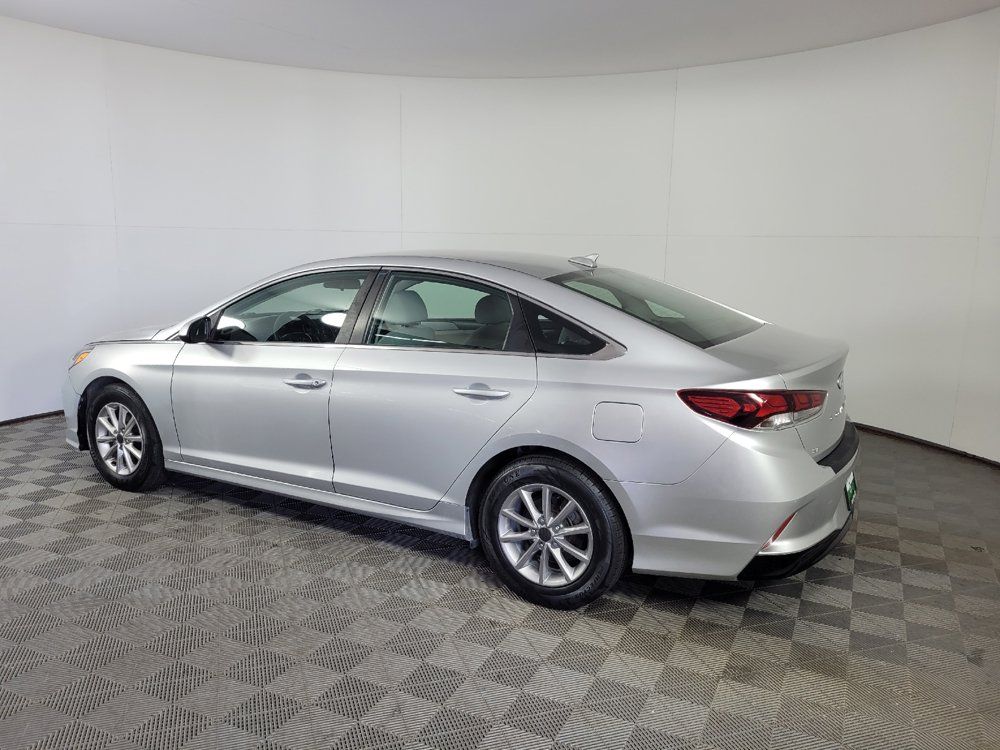 Used 2019 Hyundai Sonata SE FWD image 3