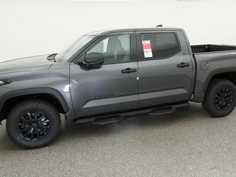New 2026 Toyota Tundra SR5 RWD image 12