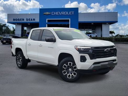 Used 2023 Chevrolet Colorado Z71 w/ Z71 Convenience Package 2 AWD/4WD image 1
