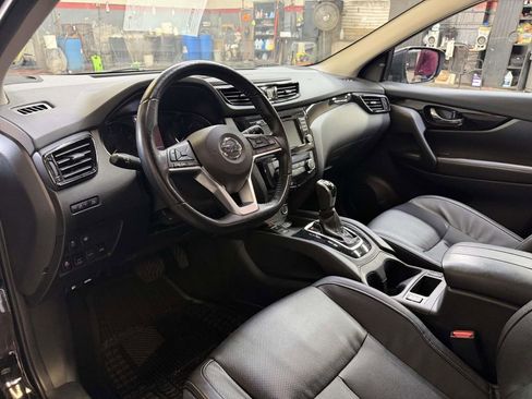 Used 2022 Nissan Rogue Sport SL AWD/4WD image 15