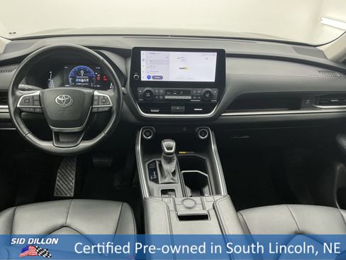 Used 2024 Toyota Grand Highlander XLE image 18