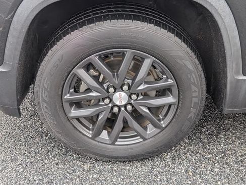 Used 2019 GMC Acadia SLT FWD image 13