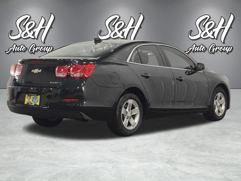 Used 2015 Chevrolet Malibu LT FWD image 14