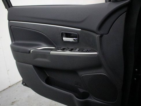 New 2026 Mitsubishi Outlander Sport SE image 15