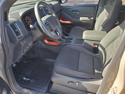 Certified 2022 Nissan Frontier Pro-X image 15