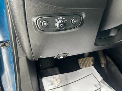 Certified 2021 Chevrolet Equinox Premier image 16